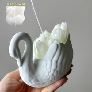 <span class=keywords><strong>Cisne</strong></span> candelabro molde <span class=keywords><strong>de</strong></span> silicona Diy cemento yeso suculenta <span class=keywords><strong>maceta</strong></span> molde <span class=keywords><strong>de</strong></span> silicona decoración del hogar - Product Image 4