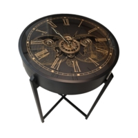 Table d'appoint ronde Steampunk avec horloge, plateau en verre motif carte du monde vintage, structure métallique industrielle, table d'appoint de canapé pour la décoration du salon