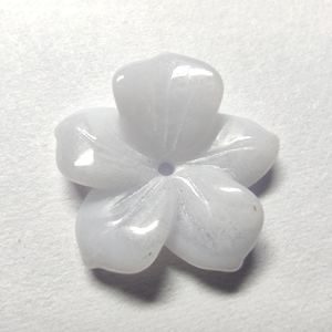 Belles pierres précieuses en dentelle violette, 1 pièce, agates bleues givrées, sculptées, en forme de fleur, pour décoration de mariage - Product Image 1