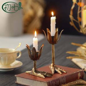 Chandeliers vintage en fer forgé, design pattes de poulet, bougeoirs décoratifs de bureau, ensemble de décoration pour la maison - Product Image 2