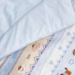 Couverture rafraîchissante imprimée double couche en gaze, couette réversible respirante en nylon et élasthanne pour les personnes ayant chaud la nuit et les sueurs nocturnes - Product Image 5