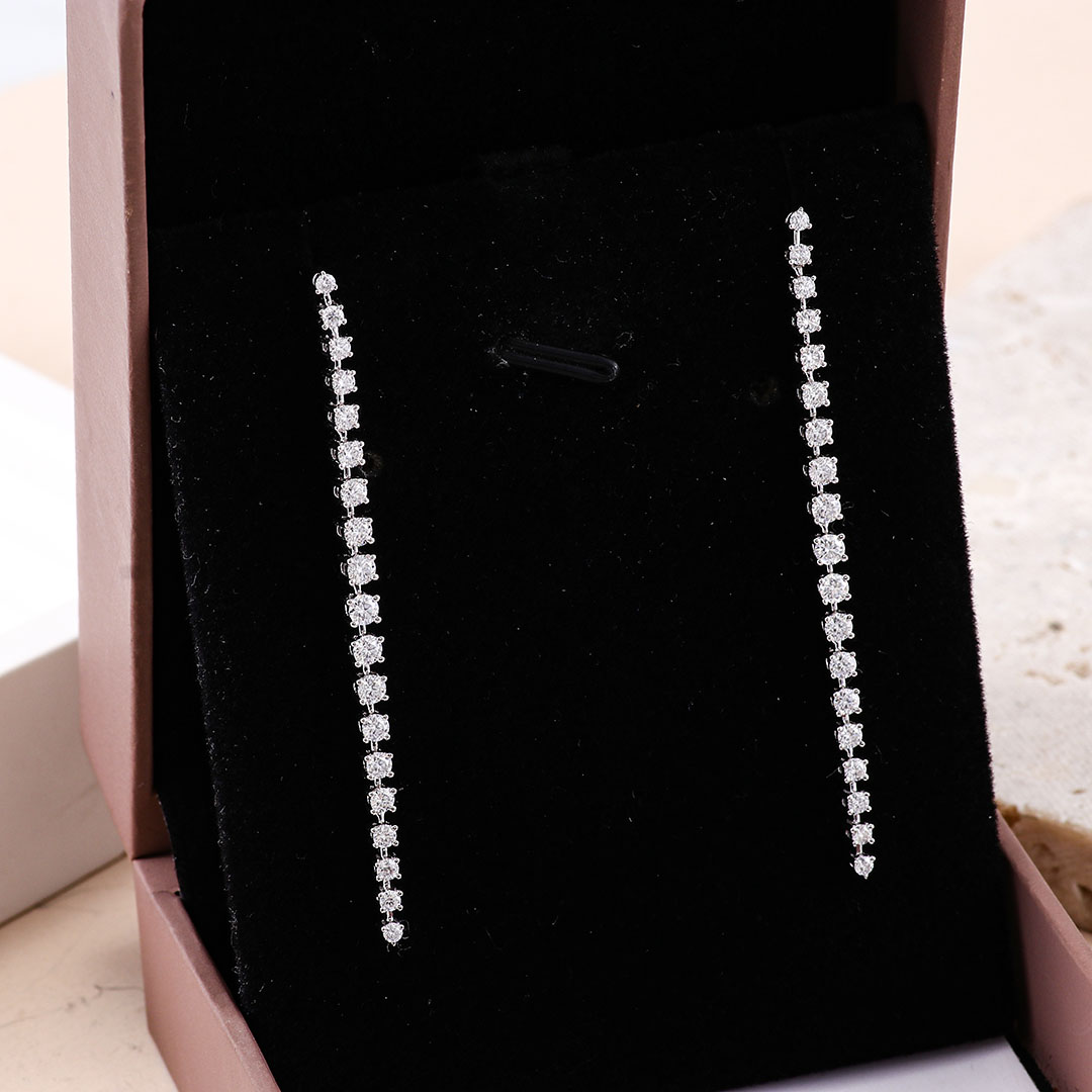 เพชรปลอมจากห้องปฏิบัติการทอง 14k