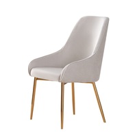 Chaise de salle à manger de luxe de style italien, design minimaliste moderne, cadre en acier nordique, chaise de restaurant haut de gamme avec dossier