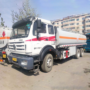 Beiben marca 6X4 251-350Hp <span class=keywords><strong>tanque</strong></span> de combustible <span class=keywords><strong>cisterna</strong></span> camión para la venta - Product Image 2