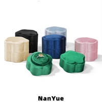Boîte à bague en velours personnalisée en forme de fleur, emballage de bijoux élégant et luxueux pour fiançailles, mariage, demande en mariage, cadeau, mini et portable