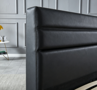 Lit convertible en cuir noir et métal, réglable, avec tête de lit capitonnée à cannelures profondes, plateforme de rangement relevable, taille King/Queen