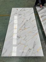 2025 tendance feuille de marbre UV brillant blanc neige bas prix autocollant mural intérieur panneau UV marbre panneau UV feuille de marbre panneau mural