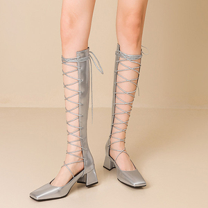 Bottes à talons épais pour femme, grande taille 48, à lacets croisés longs, bout carré, coupe large, hauteur genou - Product Image 2