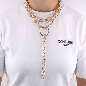 Collier à chaîne épaisse en alliage de zinc doré, chaîne de pull géométrique multicouche pour femme, bijoux de mode - Product Image 1