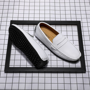 Mocassini con tomaia in vera pelle Slip On <span class=keywords><strong>Fashion</strong></span> <span class=keywords><strong>Relax</strong></span> scarpe Casual da uomo in stile britannico Outdoor Driving Men Oxford Shoes mocassini - Product Image 3
