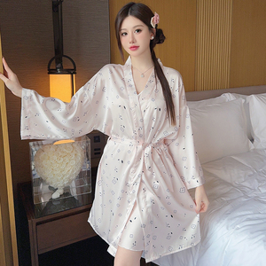 Camisón de mujer bonita de alta calidad, camisón, ropa de dormir, pijama de satén, <span class=keywords><strong>bata</strong></span> de seda, camisón Sexy para mujer, pijama para mujer - Product Image 3