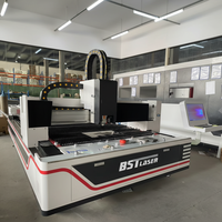 Machine de découpe laser CO2 à fibre de haute qualité 4x8 pieds avec système Cypcut, rails de guidage HIWIN, pour tôle, acrylique, bois, caoutchouc, AI, eau