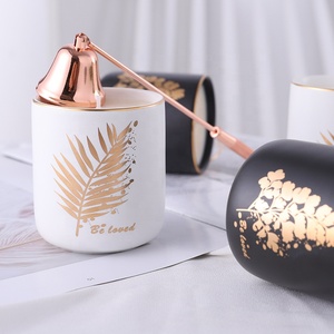 MANULENA-velas perfumadas de fábrica, venta al por mayor, aromaterapia, velas de soja con caja de color - Product Image 2