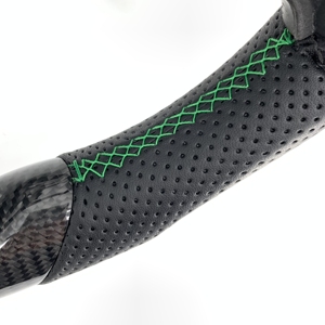 Volante de Fibra de Carbono de Diseño Excelente para Ford <span class=keywords><strong>Mustang</strong></span> - Product Image 5