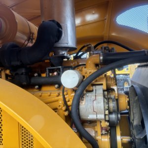 Pour rouleau compacteur vibrant XS143J 14 tonnes pour projets routiers et municipaux-puissance moteur d'origine 130kW - Product Image 6