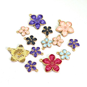 Pendentif fleur de cerisier 25x28mm en alliage de zinc, breloque de bijoux DIY pour porte-clés, chaîne de téléphone, accessoire de mode unisexe - Product Image 3