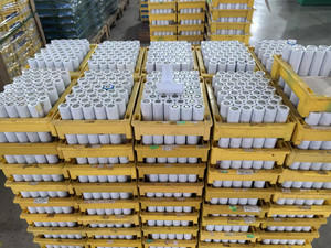 Taux de décharge élevé 8C <span class=keywords><strong>3.7V</strong></span> 18650-2000mah Cellule au <span class=keywords><strong>lithium</strong></span>-ion cylindrique certifiée CB/CE AA Batteries - Product Image 6