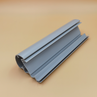 Fabrication de moules, profilés en plastique écologiques personnalisables, extrusion UPVC/PVC pour équipement de réfrigération de supermarchés, design moderne