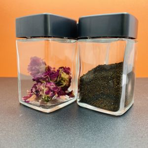 Frascos de Vidrio Transparente de 120 ml con Tapas de Plástico Negras a Prueba de Niños, Recipientes Herméticos para Especias Vacíos con Capacidades de 30 g y 100 g - Product Image 3