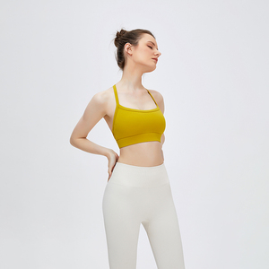 Ensembles de soutien-gorge de Yoga de Fitness pour femmes de couleur unie personnalisée à la mode soutien-gorge de Yoga d'entraînement sportif respirant léger - Product Image 2