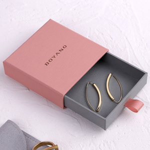 Boîte d'emballage élégante pour bijoux en papier rose avec logo personnalisé, pochette pour bracelet, accessoires, boîte cadeau pour bague - Product Image 5