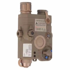 Săn bắn ngoài trời <span class=keywords><strong>Red</strong></span> Green chiến thuật <span class=keywords><strong>Red</strong></span> <span class=keywords><strong>Dot</strong></span> Sight phạm vi <span class=keywords><strong>Laser</strong></span> Sight với đèn pin - Product Image 3