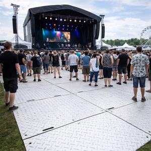 แผ่นปูพื้นสำหรับงานหนัก/แผ่นปูทางเดิน ขนาด 4x8 ฟุต รับน้ำหนัก 60-120 ตัน ป้องกันพื้นผิวทางเดินและสนามหญ้า - Product Image 5