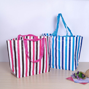 Bolsas de Compras Ecológicas Reutilizables Plegables Impermeables de PP Tejido con Logotipo Personalizado y Patrón de Letras, Certificadas por BSCI/GRS - Product Image 1