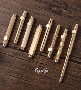 Penna <span class=keywords><strong>Stilografica</strong></span> Tascabile Retrattile in Ottone, Stile Retrò, Portatile e Rimovibile, Ideale come Regalo Aziendale - Product Image 1