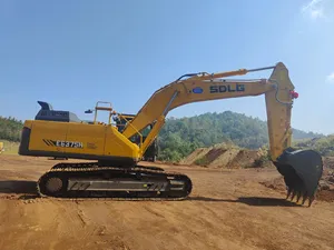 รถขุดตีนตะขาบขนาดใหญ่ SDLG E6375H พร้อมระบบป้องกันการพลัดคว่ำ (ROPS) ห้องโดยสารแบบแข็งแรงพิเศษพร้อมระบบปรับอากาศแบบปิดผนึก ระบบกันสะเทือน ระบบกรองอากาศแบบรวมศูนย์  ใช้งานง่าย - Product Image 6