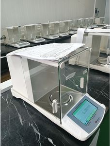 320g 고정밀 전자 분석 저울 스케일 LCD 터치 스크린 내부 교정 OEM 맞춤형 실험실 계량 - Product Image 5