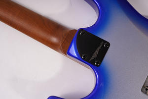 Chitarra Elettrica MOLLO MST-60BL con Pickup Humbucker H-H, Corpo in Pioppo, Manico in Acero Canadese, Corde D'Addario EXL110, Finitura Sfumata Brillante - Product Image 6