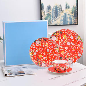 Meilleures ventes : Ensemble de vaisselle de luxe 4 pièces en céramique et porcelaine fine - Product Image 4