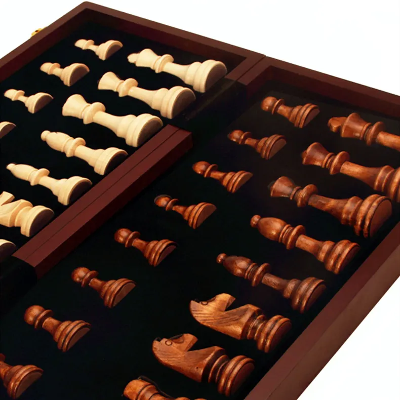 CHRT all'ingrosso di alta qualità pieghevole Unisex classico solido in legno Set di scacchi di lusso regalo di fascia alta gioco di scacchi all'aperto