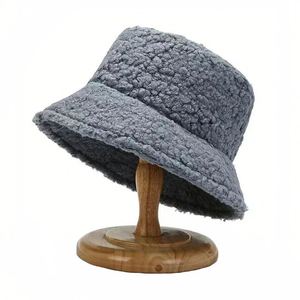 Chapeau Bob Femme Hiver Doux et Chaud Couleur Unie Épais Anti-Froid Tendance Personnalisable - Product Image 1