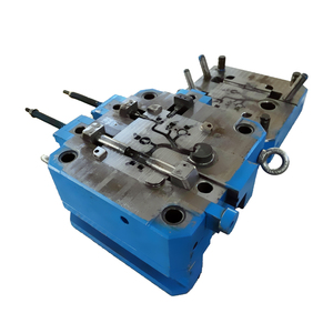 Op maat gemaakte aluminium gietmatrijs voor lamponderdelen, H13 staal, hoge precisie, OEM-service, rechtstreekse levering vanuit de fabriek - Product Image 5