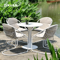 Meubles de jardin en plein air de haute qualité ensembles de chaises en corde fauteuil de tissage Table en osier de verre Patio Table à manger extérieure et chaises