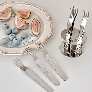 Fourchette à fruits en acier inoxydable 304, fourchette créative pour gâteaux et gâteaux de lune, ensemble de fourchettes à fruits portables pour la maison, fourchette à dessert - Product Image 2