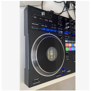 DDJ-REV7: Controlador de Scratch de 2 Canales de Alta Gama |   Plataforma Dual: Serato Pro y rekordbox |   Juegos Grandes, Audio Profesional, Dual U - Product Image 5