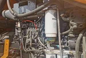 حفار خلفي مستعمل موثوق به طراز 856 مع دلو 3.5 متر وحمولة مقدرة 17 طن بمعيار انبعاثات يورو 2 وعزم دوران عالي لمناولة المواد - Product Image 3