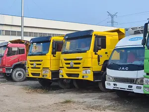 Sinotruk 25 ton 6x4 Dump Truck kamera 12 truk berat 2027 Howo Dump Truck untuk dijual 371HP 10 Wheeler Tipper merek baru Manual 6*4