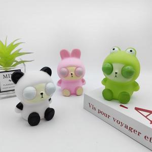 Jouet anti-stress en PVC Jincan Novelty, petit animal grenouille panda, pour filles et garçons, respectueux des yeux, décoration de bureau - Product Image 3