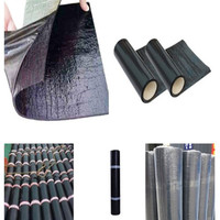 Membrane imperméable bitumineuse auto-adhésive enduite de pp utilisée comme sous-couche de toit pour le toit en bois et en métal
