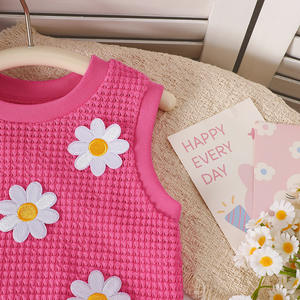 Nouveau Ensemble 2 Pièces Enfant <span class=keywords><strong>Fille</strong></span> 4-7 Ans Printemps/Été : Gilet Floral Rose <span class=keywords><strong>Rouge</strong></span> et <span class=keywords><strong>Jupe</strong></span> en Jean - Product Image 4