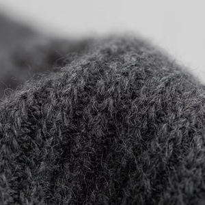 <span class=keywords><strong>Sciarpa</strong></span> con <span class=keywords><strong>Cappuccio</strong></span> di Lusso 100% Lana - Balaclava Invernale 2-in-1 Ispessita e Calda per Donne - Morbido Scialle con <span class=keywords><strong>Cappuccio</strong></span> in Lana Spazzolata - Product Image 4