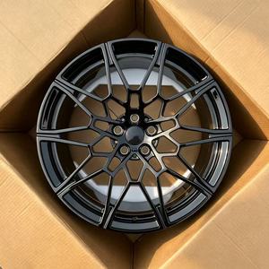 <span class=keywords><strong>Jantes</strong></span> forgées sur mesure CF 18 19 20 21 pouces 5x112 5x120, <span class=keywords><strong>jantes</strong></span> de voiture 7-12J, couleur noire brillante, pour BMW M3 M4 <span class=keywords><strong>Audi</strong></span> RS5 RS7 - Product Image 4
