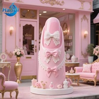 Sculpture cosmétique en résine de verre personnalisée en usine, modèle de vernis à ongles, pour la décoration d'entrée de centre commercial