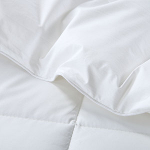 <span class=keywords><strong>Edredón</strong></span> de Verano de <span class=keywords><strong>135</strong></span>*200cm, Súper Suave y Cálido, de Poliéster Acolchado, Juego de <span class=keywords><strong>Edredón</strong></span> para Hotel y Hogar, Ropa de Cama de Lujo, <span class=keywords><strong>Edredón</strong></span> de Tamaño Personalizado - Product Image 4