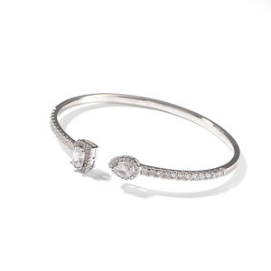 Vendita calda braccialetti di Design da donna classico stile semplice braccialetti gioielli da donna in ottone zircone diamante bracciale aperto prezzo all'ingrosso - Product Image 3