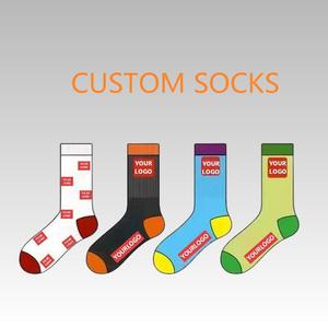 Calcetines de Algodón Antibacterianos Transpirables con Diseño de Letras Casuales, Talla Única, para Otoño, para Hombre y Mujer, Ecológicos, con Logotipo Personalizable - Product Image 6